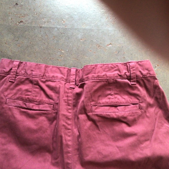 Deep red Gap girlfriend chinos, sz6, excellent condition - Picture 3 of 4